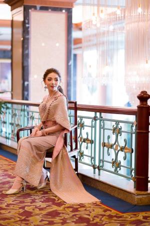 ชุดไทยเจ้าสาว ชุดไทยจักรพรรดิ์ เช่าที่แบมบี้ เวดดิ้ง ห้วยขวาง